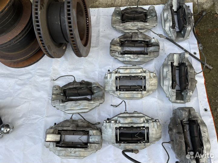 Тормозные диски, суппорта, и др запчас для Tundra