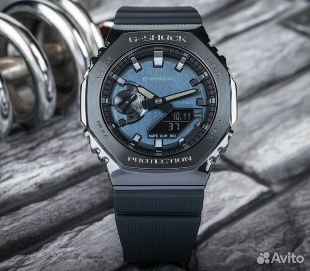 Новые часы Casio G-Shock GM-2100N-2A