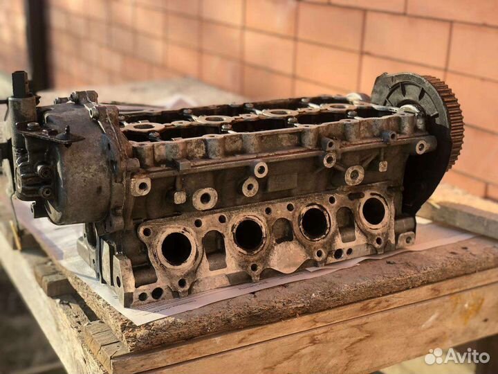 Двигатель 2.0 FSI BVY