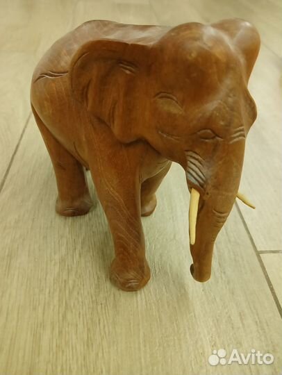 Статуэтка слон