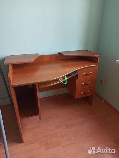 Компьютерный стол бу