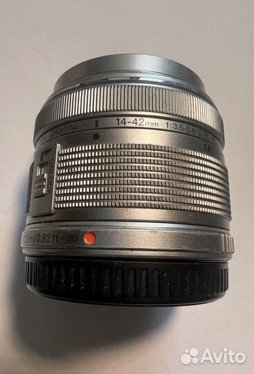 Обьектив Olympus M.Zuiko Digital 14-42. 3.5-5.6