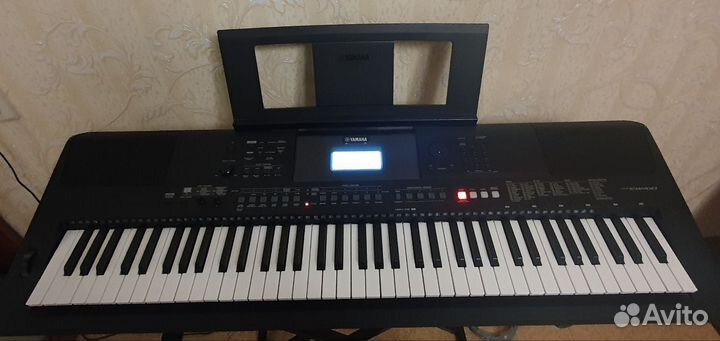 Синтезатор Yamaha PSR-EW410