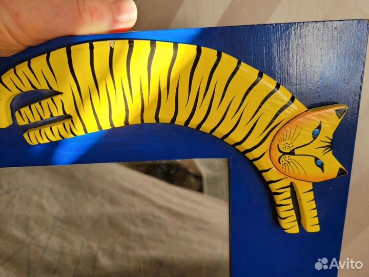 Зеркало настенное