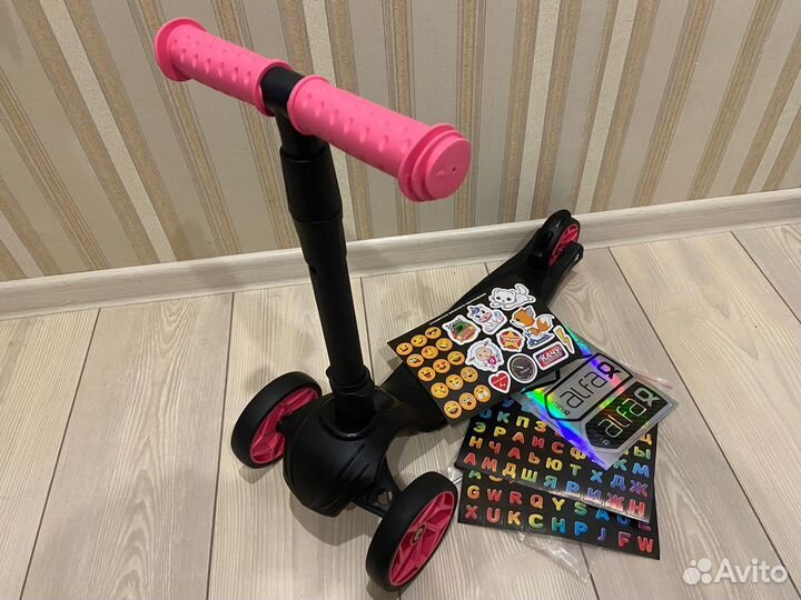 Самокат детский новый