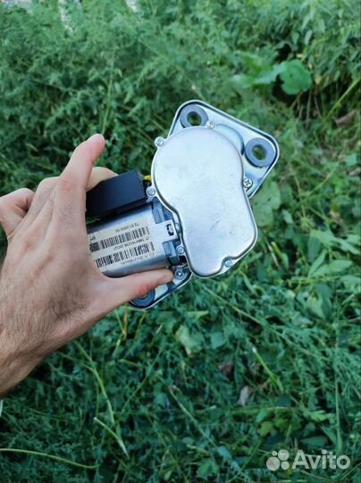 Мотор стеклоочистителя заднего приора хэтчбек