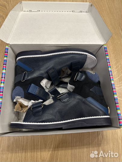 Ортопедические сандалии подростковые