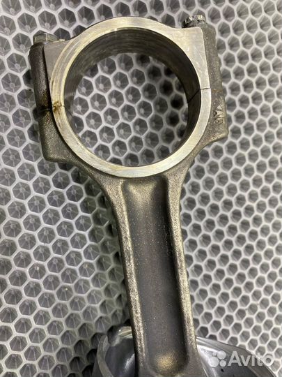 Б/У поршень с шатуном Renault Laguna KT0 M9R805