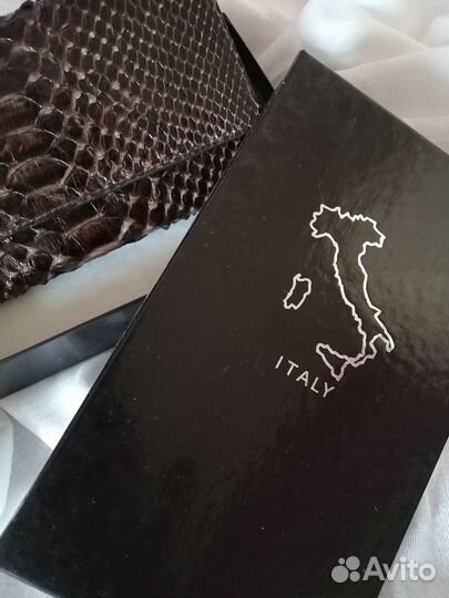 Кошелек женский натуральная кожа Италия новый