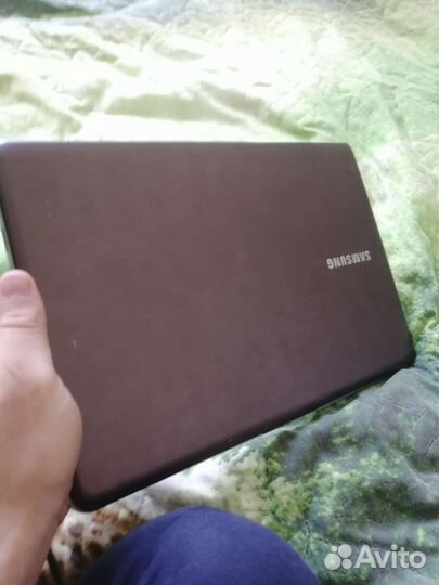 Ультрабук samsung