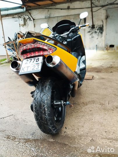 Продам Yamaha T-MAX 500 2009