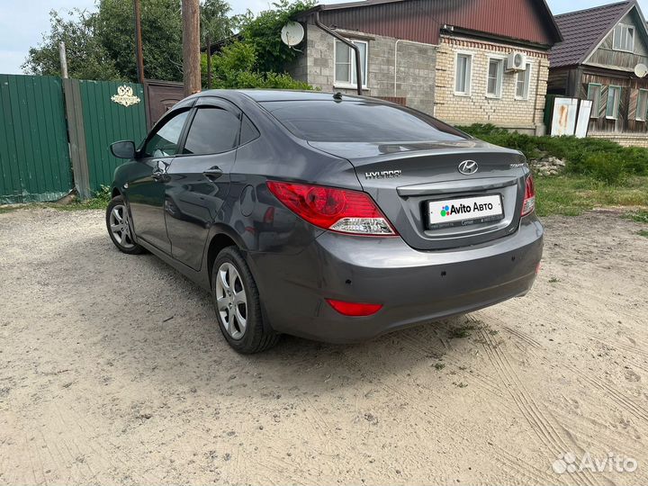 Hyundai Solaris 1.6 AT, 2013, 139 000 км