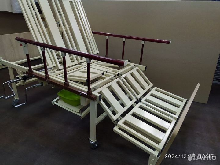 Кровать функциональная для ухода за больными