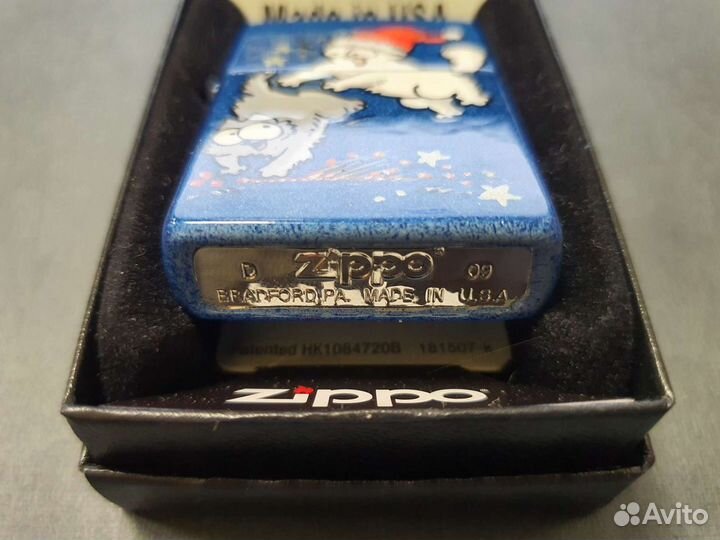 Зажигалка Zippo - Кот Саймона дедморозит 2