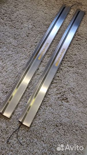 Накладки на пороги W124 W140 W210 W202