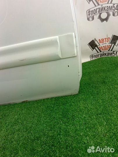 Дверь боковая задняя правая Nissan Cefiro A32