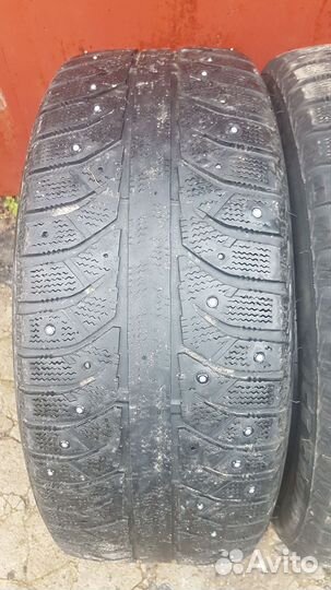 Bridgestone Ice Cruiser 7000S 235/55 R17 99T