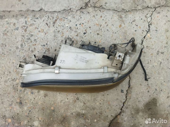 Фара toyota camry левая sv30