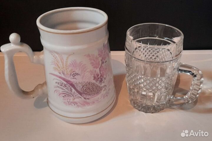 Чайник, сахарница, блюда