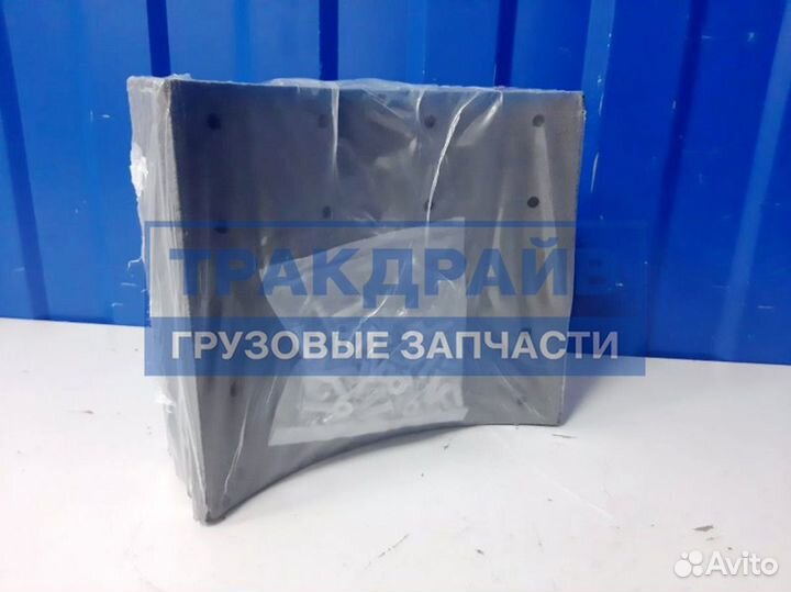 Накладки тормозные барабанные 19932 STD 203х235 мм