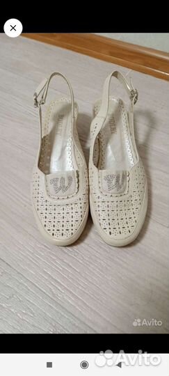 Босоножки женские