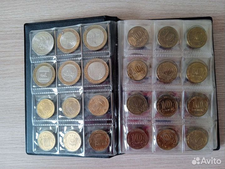 Юбилейные монеты России