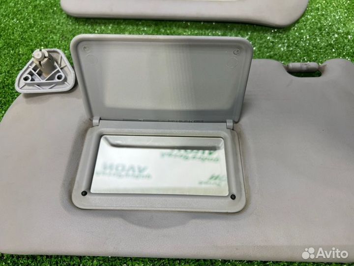 Козырек солнцезащитный Nissan Almera N16 1.5 QG15