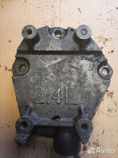 Кронштейн для кондиционера Chrysler Sebring