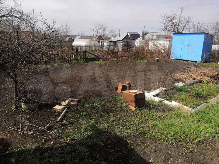 Дом 12 м² на участке 3,8 сот.