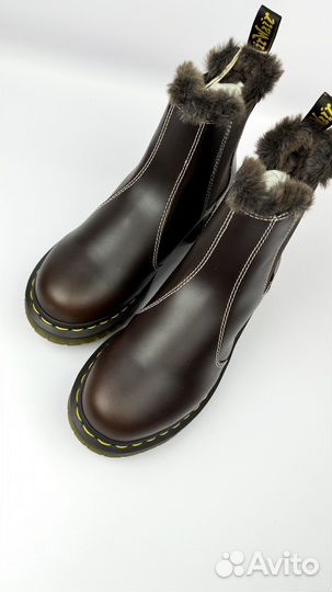 Челси Dr. Marten 2976 Leonore Faux Fur Lined Dark