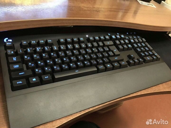 Игровая клавиатура logitech g213