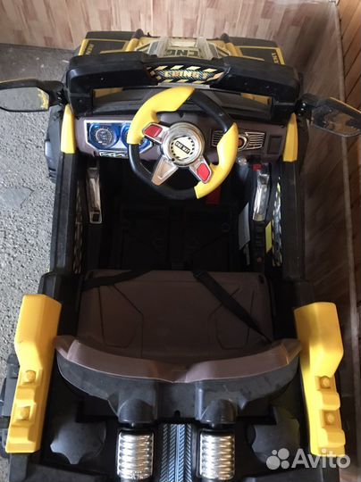 Детский электромобиль бу