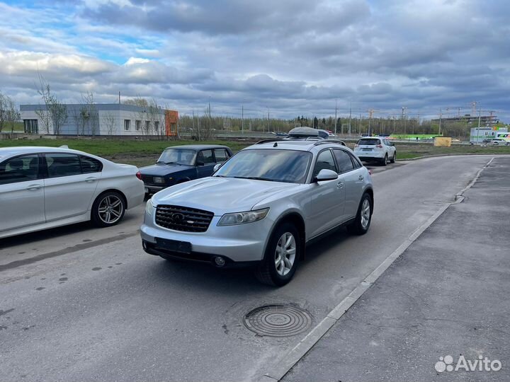 Infiniti FX35 3.5 AT, 2003, 250 000 км