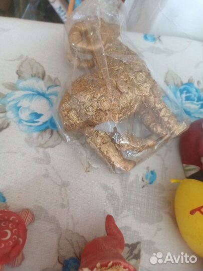 Фигурки, свечи