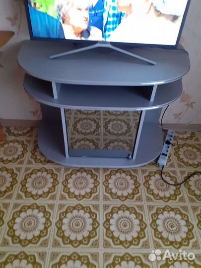 Тумба под телевизор бу