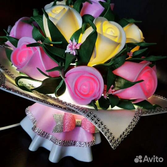 Светильник настольный