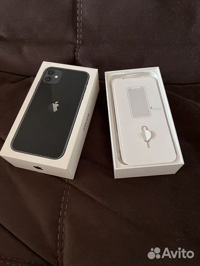 Телефон iPhone 11 black