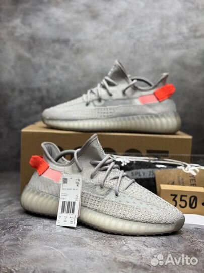 Кроссовки yeezy bost 350 серые