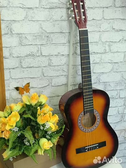 Гитары Классические в ассортименте Новые