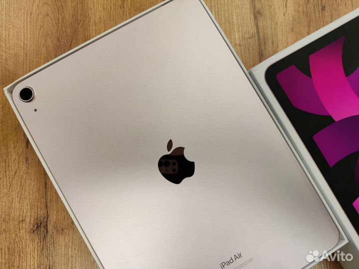 Планшет Apple iPad Air 2022 64Gb Wi-Fi (Pink) Б/У