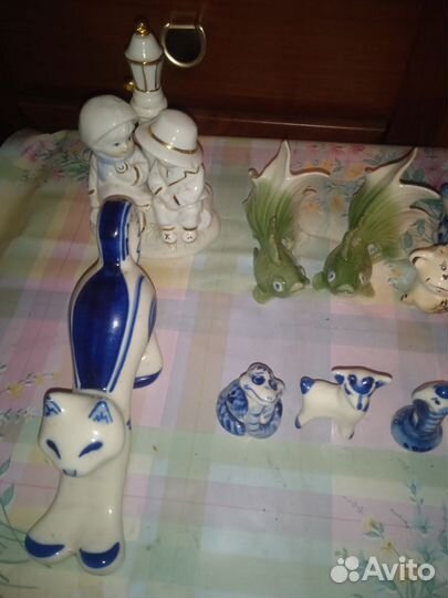 Фарфоровые фигурки
