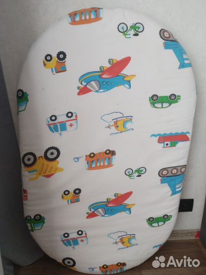 Матрас на овальную кроватку