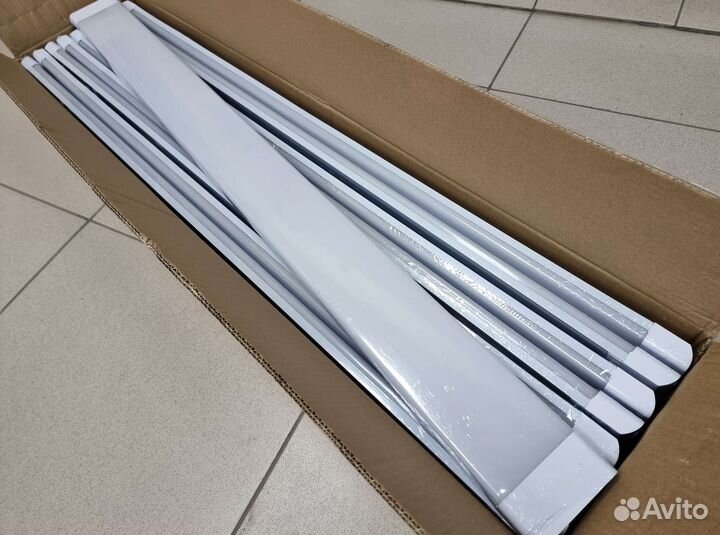 Светодиодный светильник 100Вт с матовым стеклом