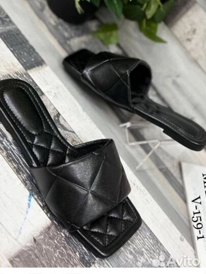 Шлепки женские