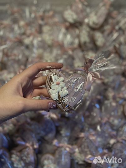 Имбирные пряники, леденцы, капкейки,безе на заказ