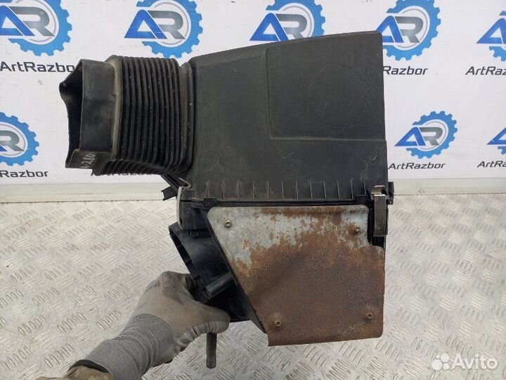 Корпус воздушного фильтра Audi A6 C6 2.0 BPJ 170
