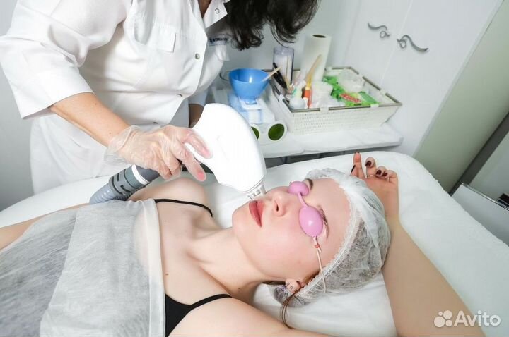 Кабинет лазерной эпиляции с клиентской базой