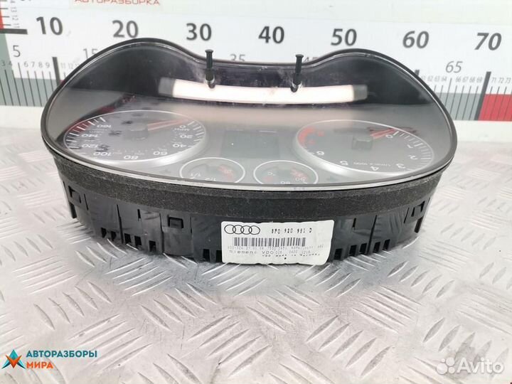 Щиток приборов (приборная панель) Audi A3