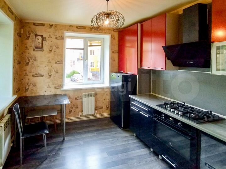 1-к. квартира, 32 м², 1/3 эт.