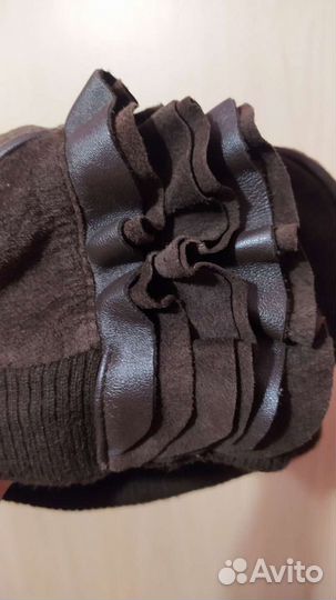 Женский берёт из замши